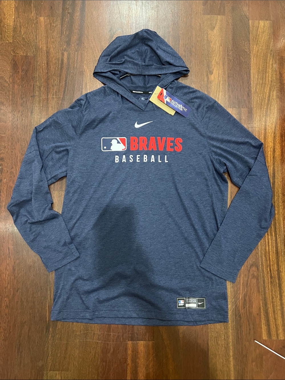 NWT Nike Atlanta Braves Navy Long Sleeve Hooded Baseball Shirt